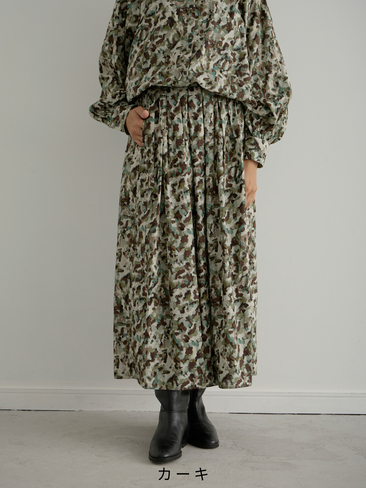 lelill レリル ボタニカルモザイクフレアースカート