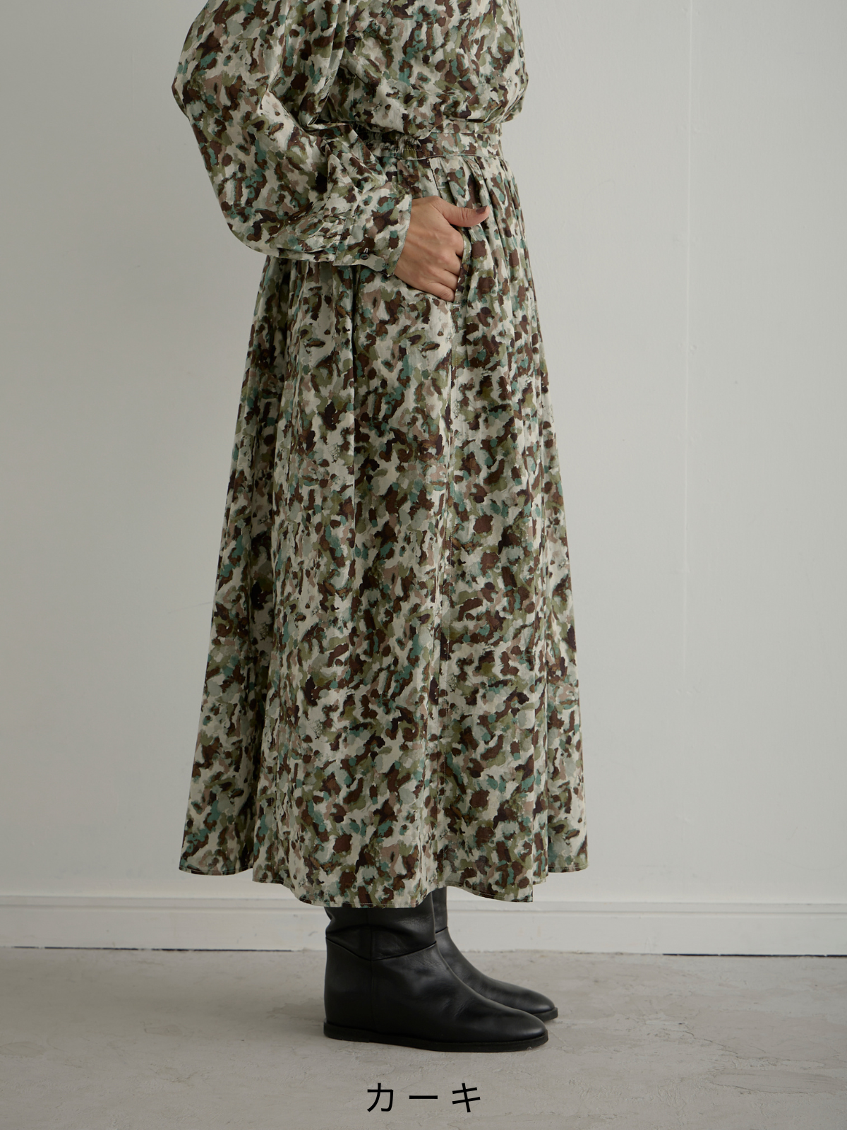 lelill レリル ボタニカルモザイクフレアースカート