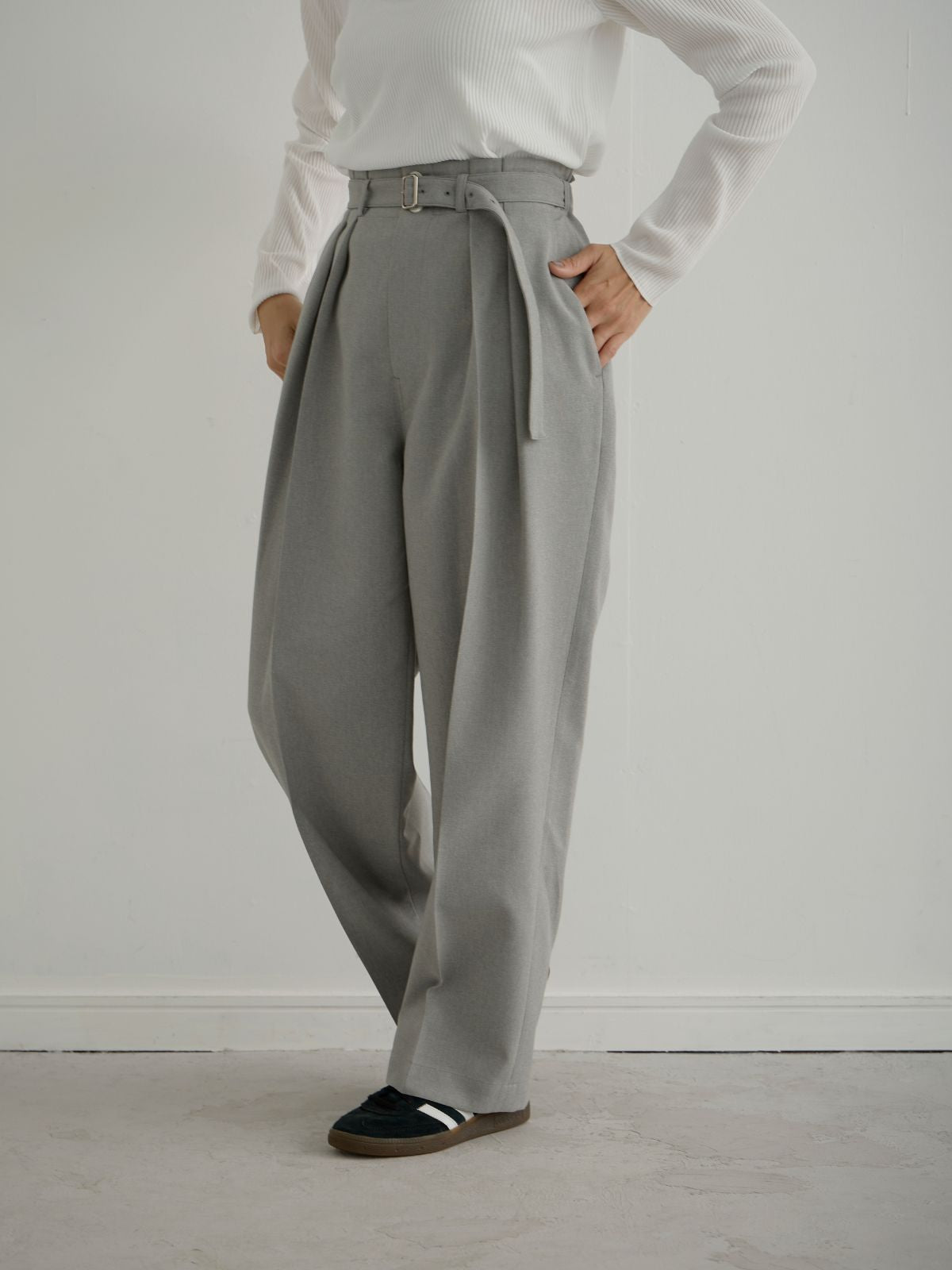 lelill レリル トロピカルベルテッドパンツ