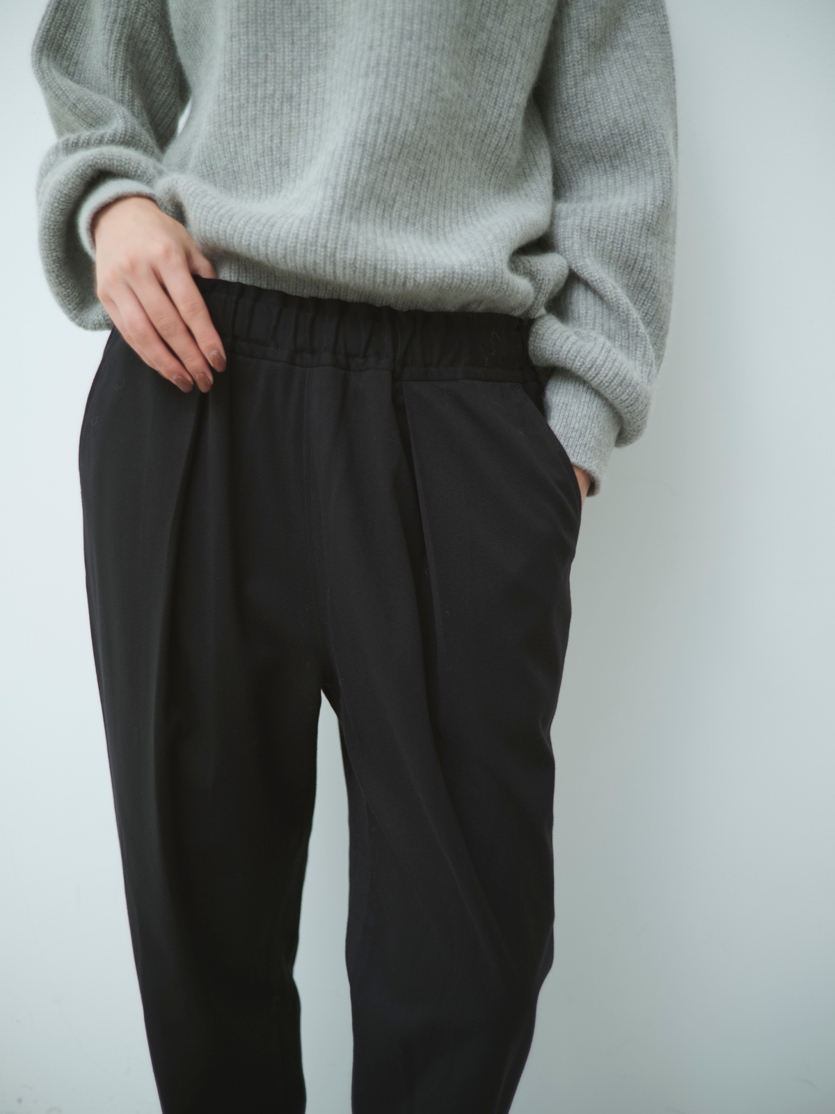 lelill レリル イージータックテーパードパンツ