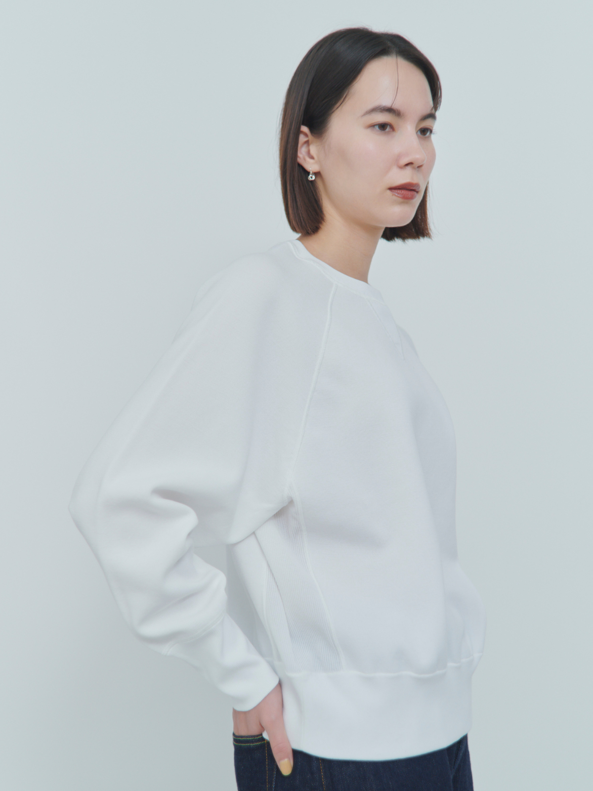 今期　lelill ザ　ハイテク ニット スウェット トレーナー　レギュラー lelill レリル THE HIGHTECH KNITSWEAT（レギュラーシルエット）