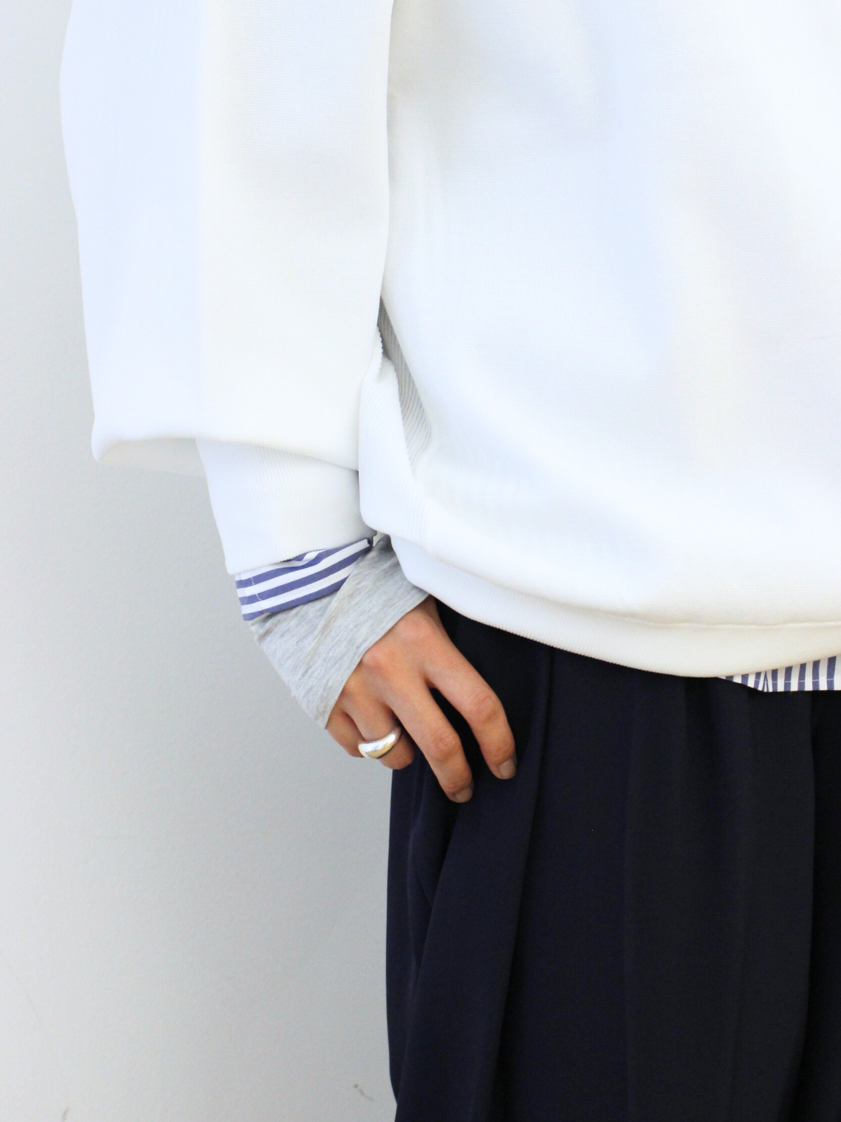 lelill レリル 【日本製】TOO LONG SLEEVE T-SHIRT