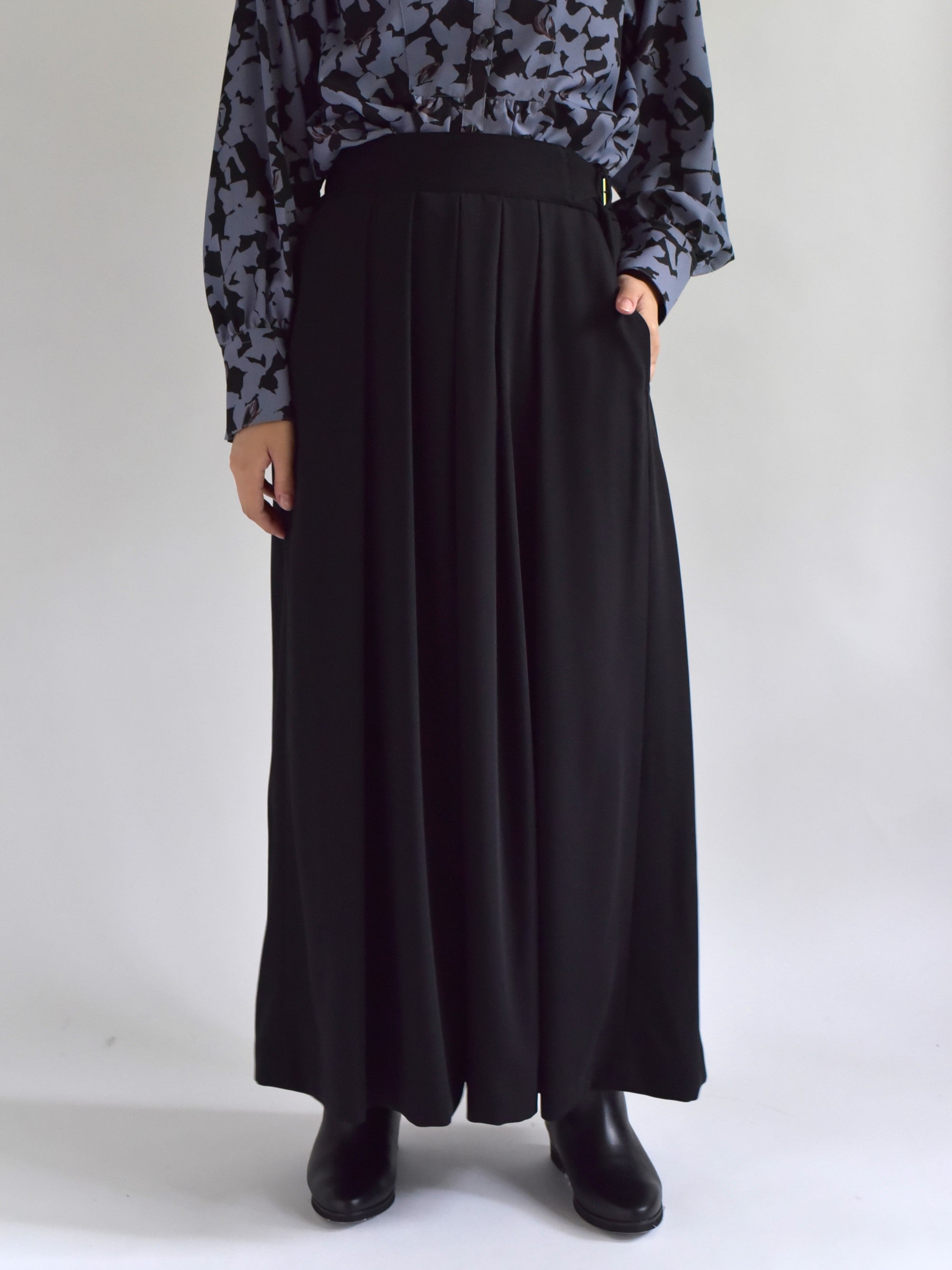 lelill レリル 日本製 サイドベルトタックフレアースカート