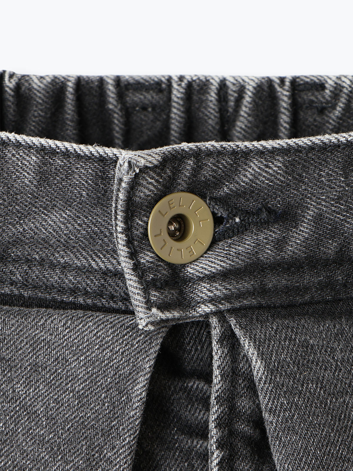 "NEW ARRIVAL" lelill レリル　タックワイドジーンズ