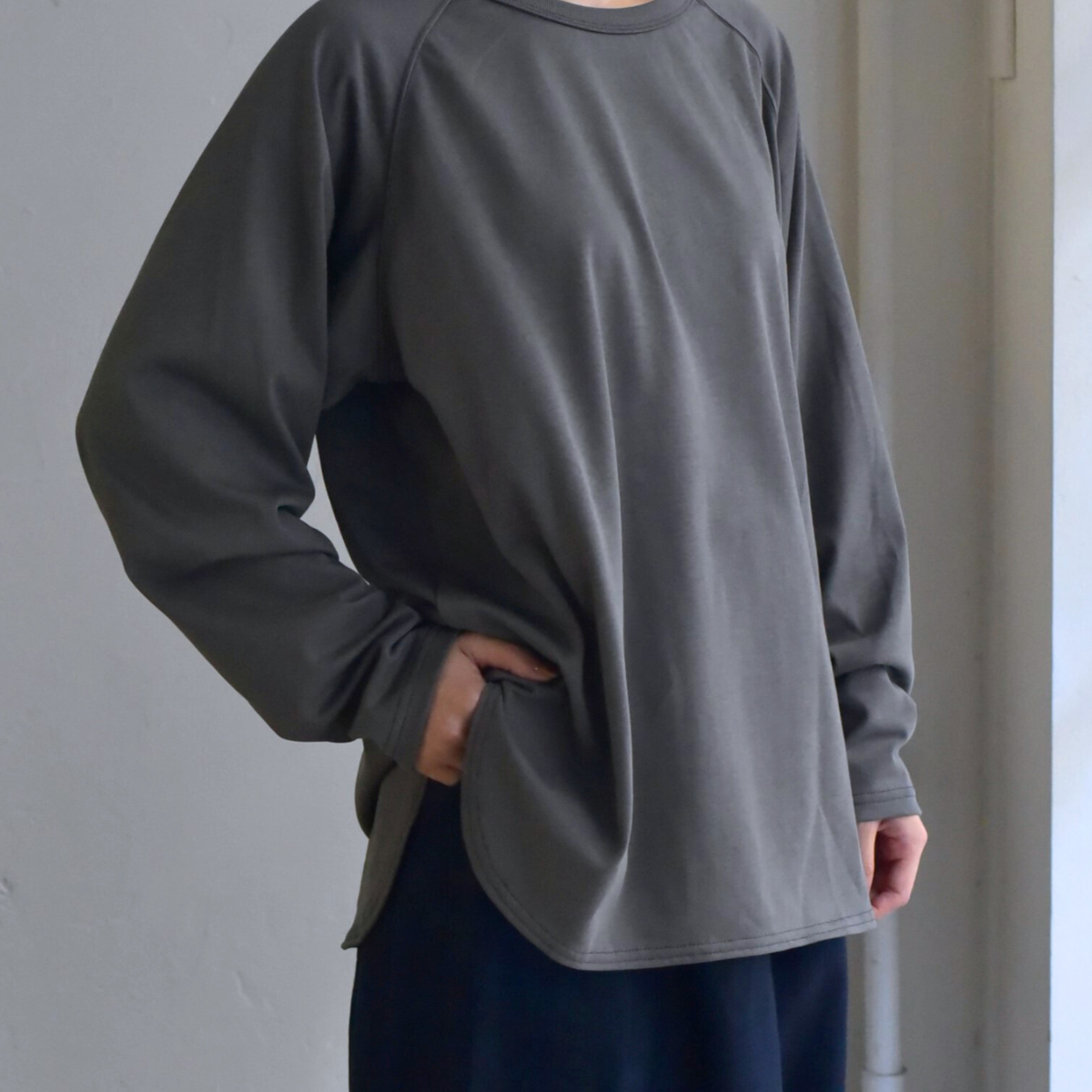 gentle fullness ロンt SAADオリジナルロングスリーブTシャツ✨ カラー展開 アッシュ