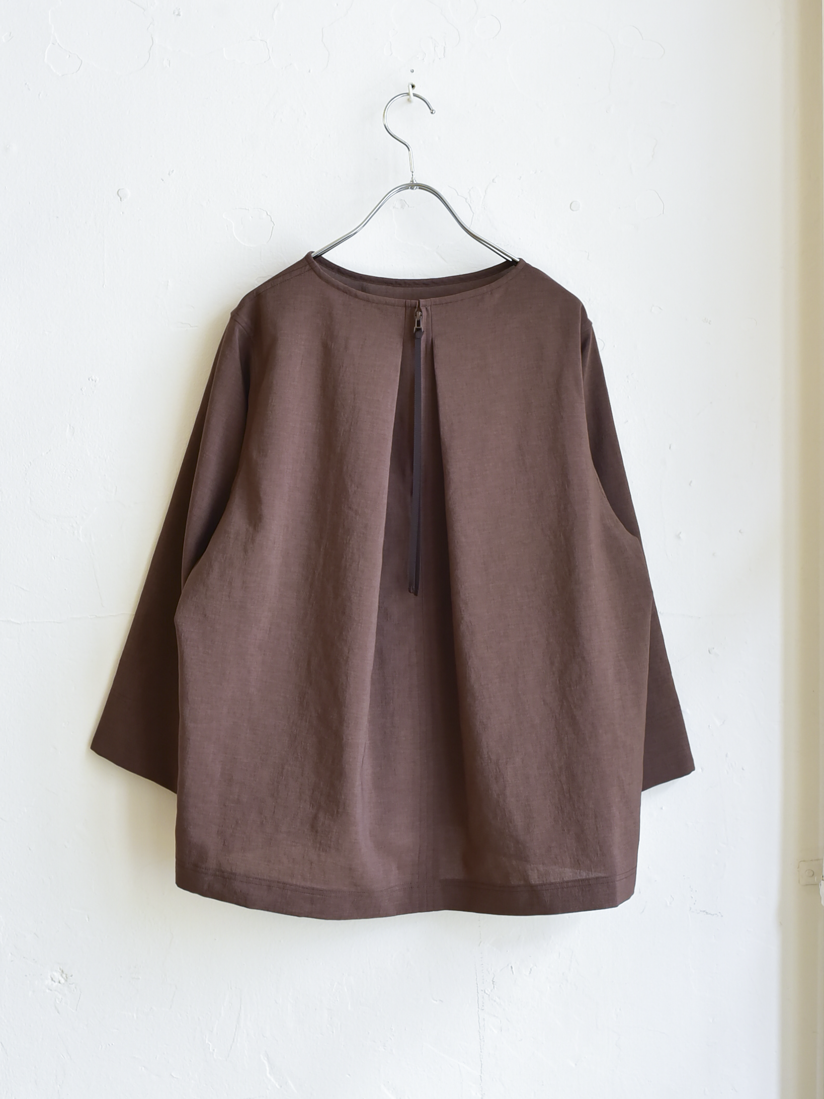 lelill レリル　ハイテクシアーBASIC BLOUSE